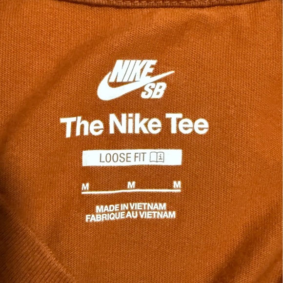 Nike SB Burnt Orange Loose Fit Tee - Picture 3 of 6